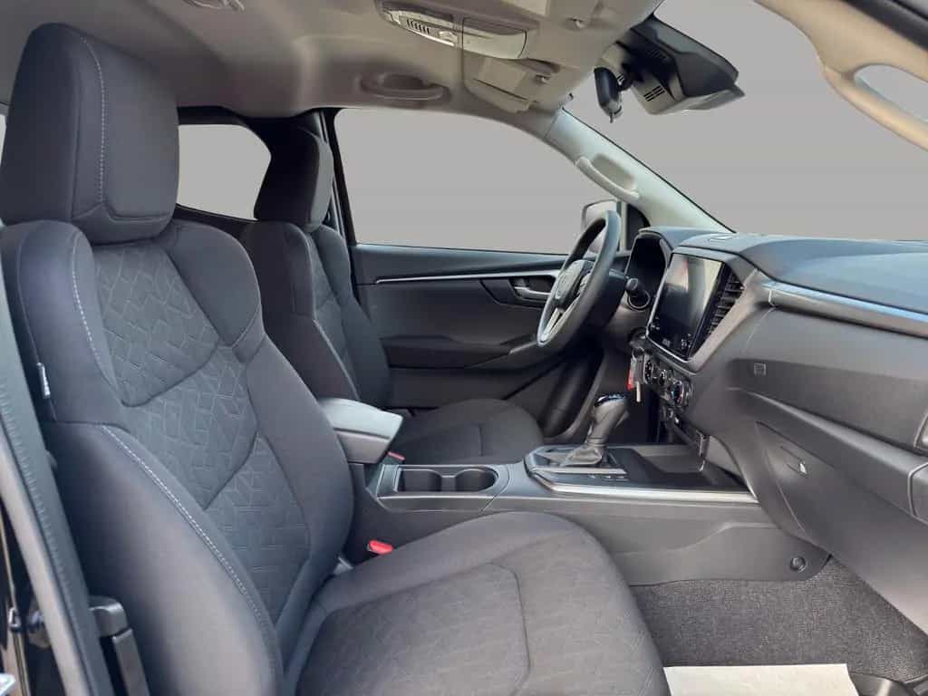 Isuzu D-Max Space Cab 4x4 LS | VIELE EXTRAS | TOP 04/2026-photo-17