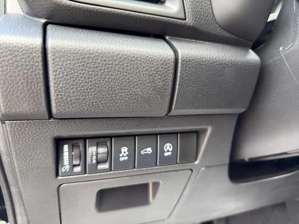 Isuzu D-Max Space Cab 4x4 LS | VIELE EXTRAS | TOP 04/2026-photo-27