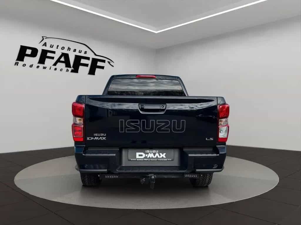 Isuzu D-Max Space Cab 4x4 LS | VIELE EXTRAS | TOP 04/2026-photo-3