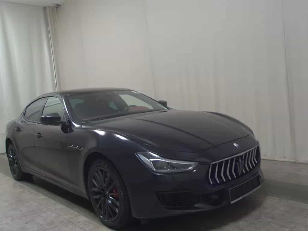 Maserati Ghibli 3.0 V6 Leder Navi Schiebedach Kamera 06/2019-photo-2