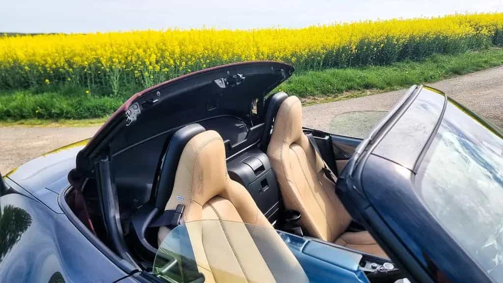 Mazda MX-5 2.0 SKYACTIV-G 160 Sakura 03/2018-photo-9