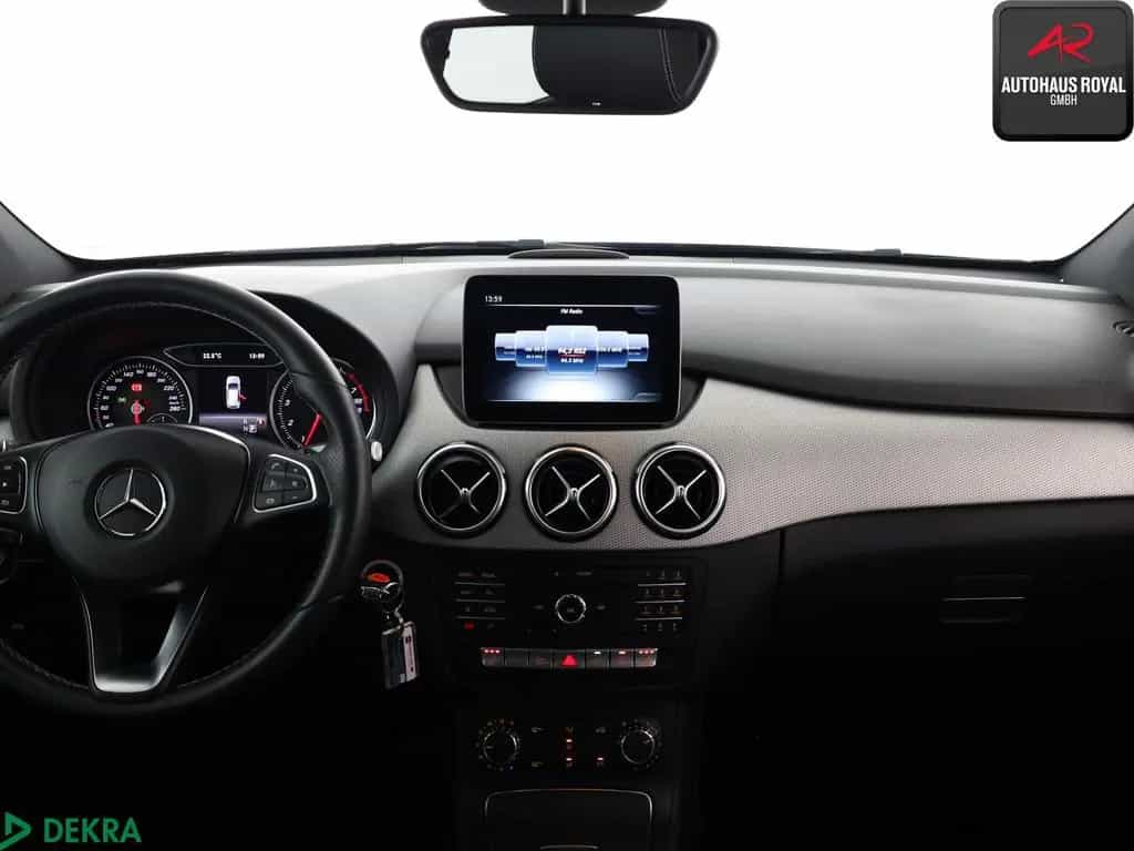 Mercedes-Benz B 200 URBAN AUTOMATIK,KAMERA,TOTWINKELASSIST,SH 04/2018-photo-12
