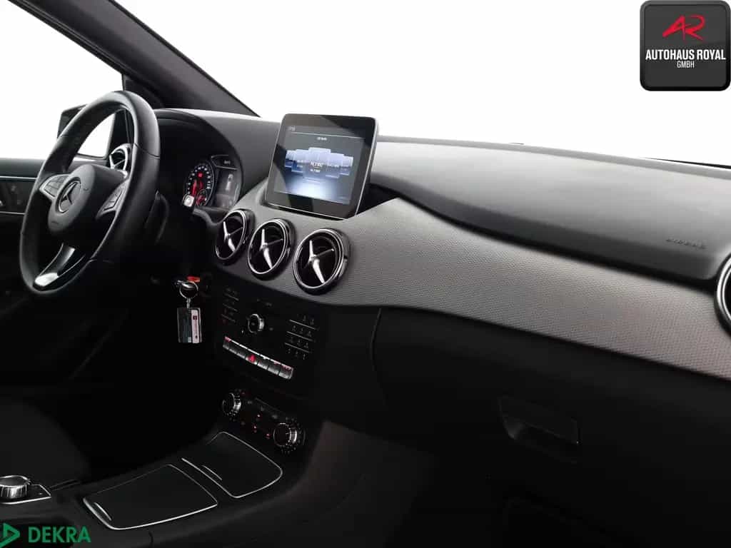 Mercedes-Benz B 200 URBAN AUTOMATIK,KAMERA,TOTWINKELASSIST,SH 04/2018-photo-14