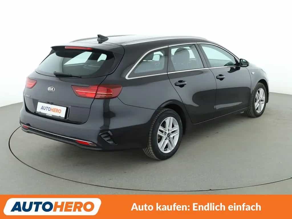 Kia Ceed 1.6 CRDi Vision Aut*NAVI*TEMPO*CAM*PDC*SHZ 11/2019-photo-5