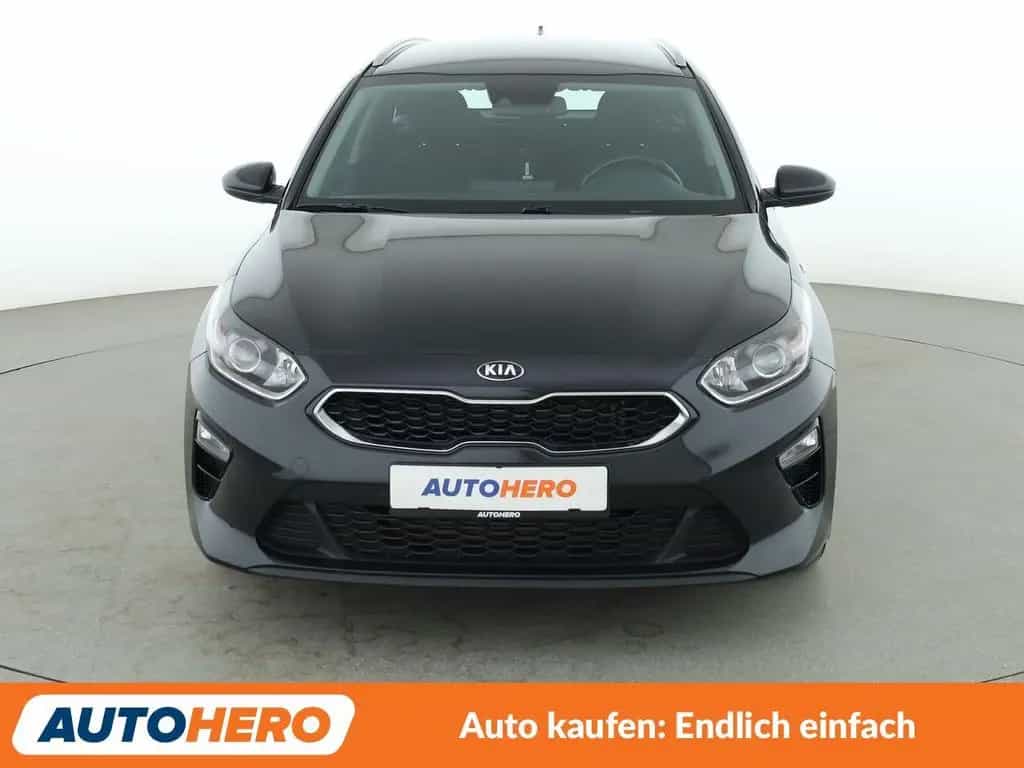 Kia Ceed 1.6 CRDi Vision Aut*NAVI*TEMPO*CAM*PDC*SHZ 11/2019-photo-8