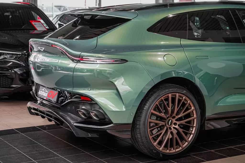 Aston Martin DBX 707 * Carbonpaket * Copper Bronze * Monotone 05/2025-photo-20