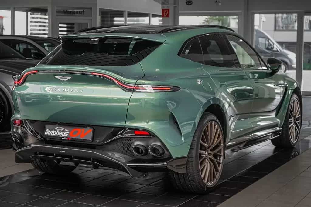 Aston Martin DBX 707 * Carbonpaket * Copper Bronze * Monotone 05/2025-photo-21