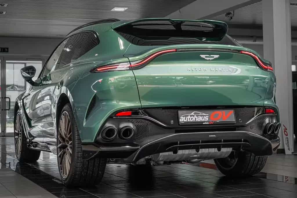 Aston Martin DBX 707 * Carbonpaket * Copper Bronze * Monotone 05/2025-photo-22
