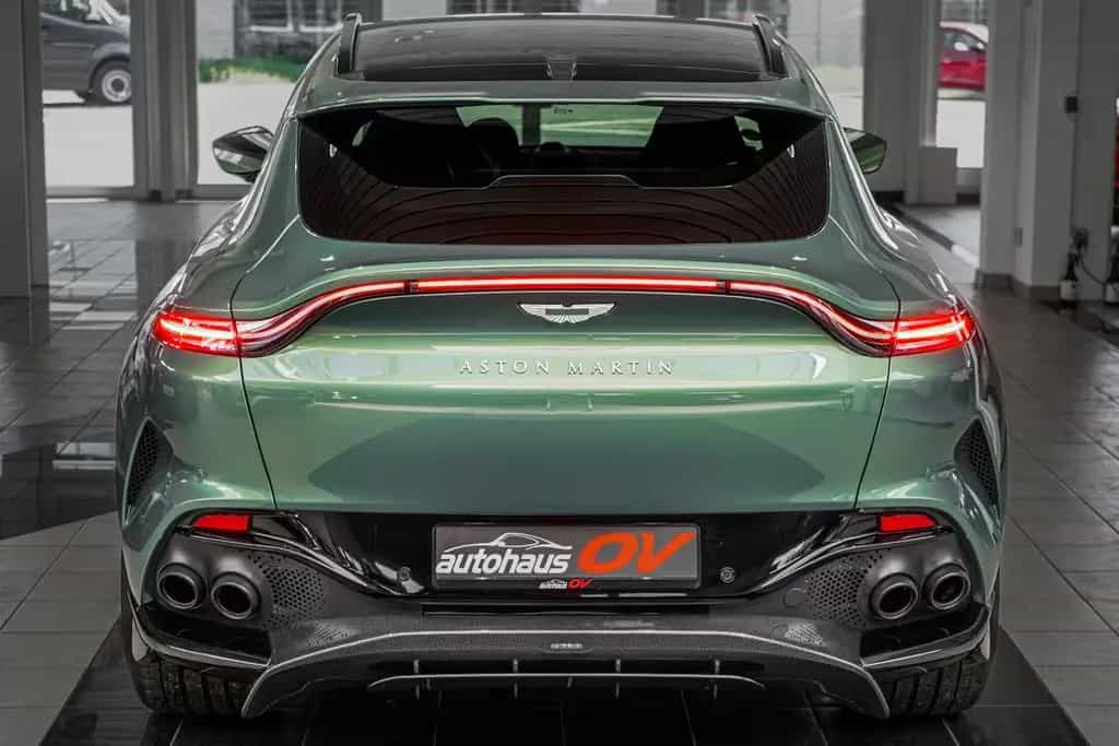 Aston Martin DBX 707 * Carbonpaket * Copper Bronze * Monotone 05/2025-photo-24