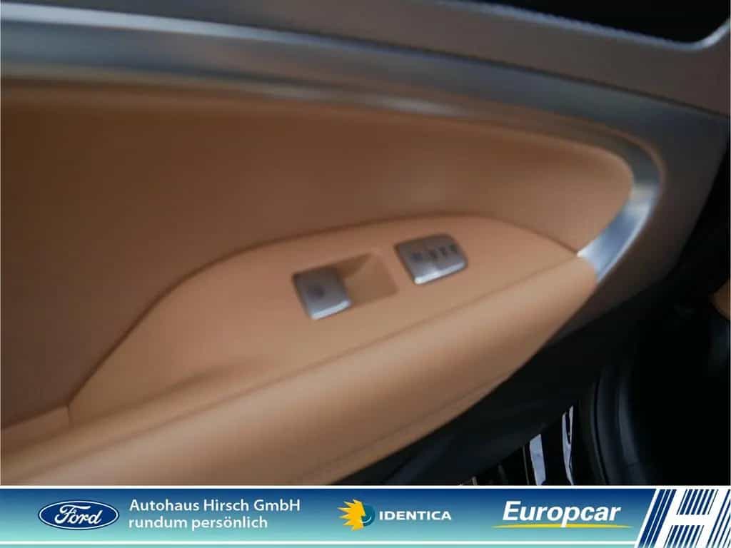 Genesis G70 Luxury 4WD 2.2CRDi AD Leder LED ACC Pano Car 06/2022-photo-26