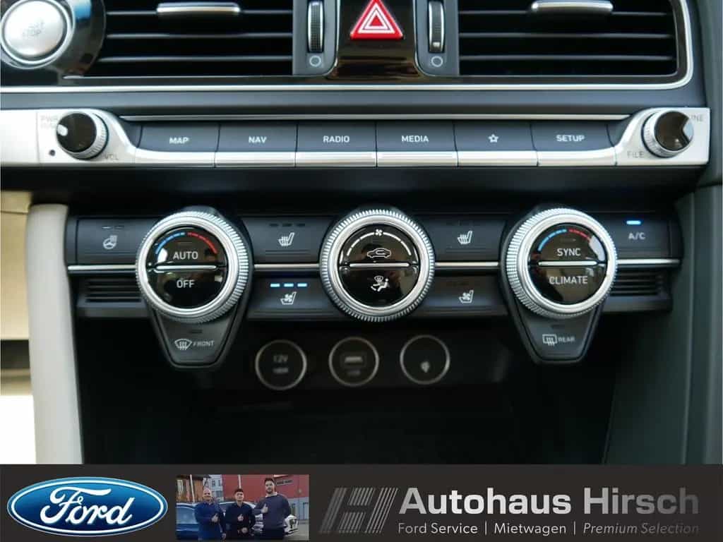 Genesis G70 Luxury 4WD 2.0 T-GDI EU6d AD Leder LED ACC 06/2022-photo-23
