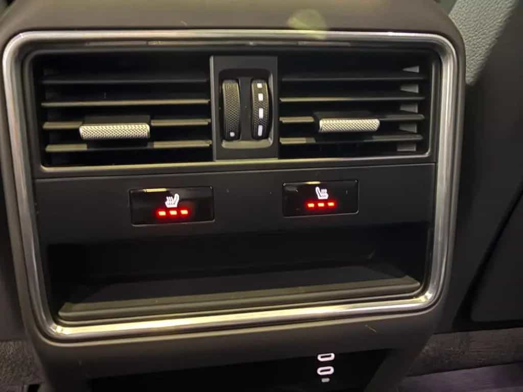 Porsche Cayenne 10/2019-photo-22