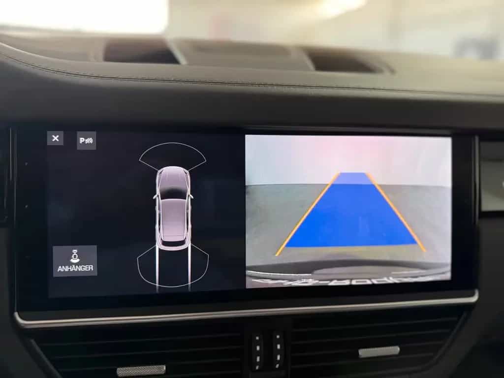 Porsche Cayenne 10/2019-photo-36