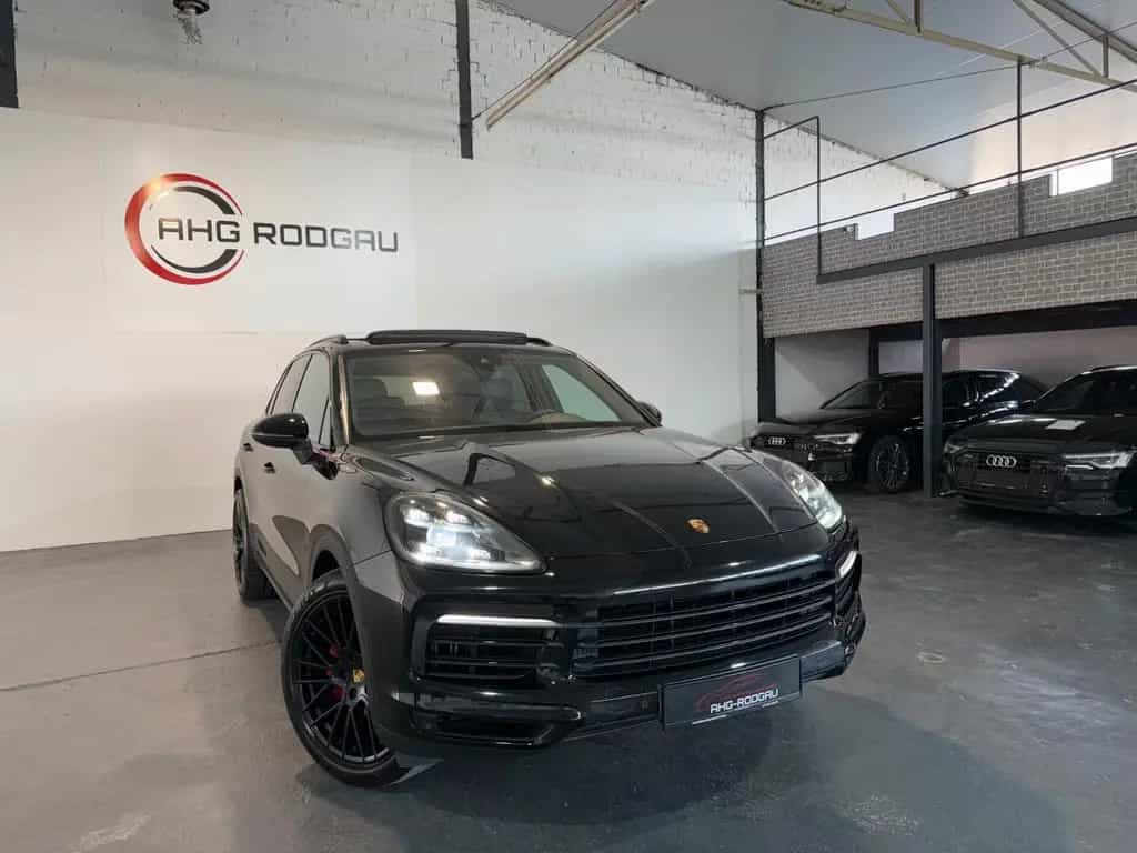Porsche Cayenne 10/2019-photo-4
