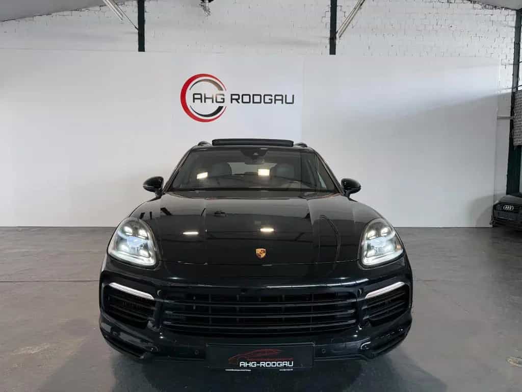Porsche Cayenne 10/2019-photo-8