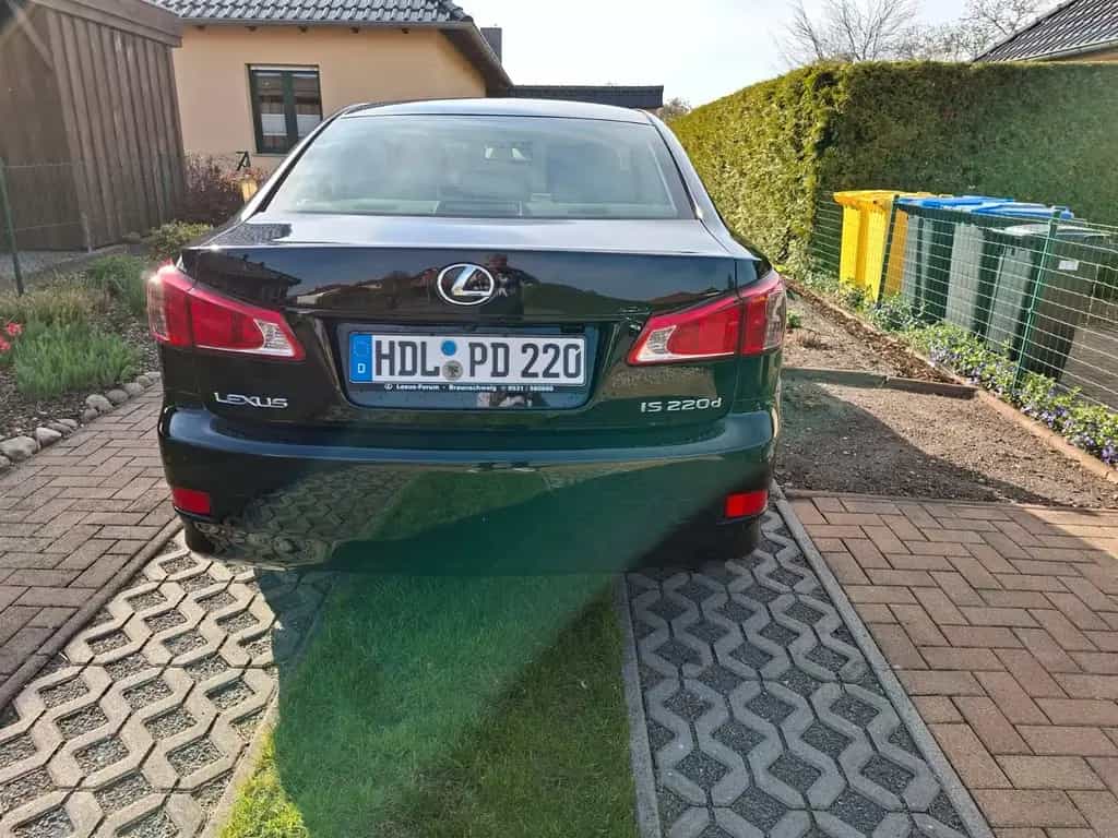 Lexus IS 220 220d Luxury Line Luxury Line 10/2011-photo-3