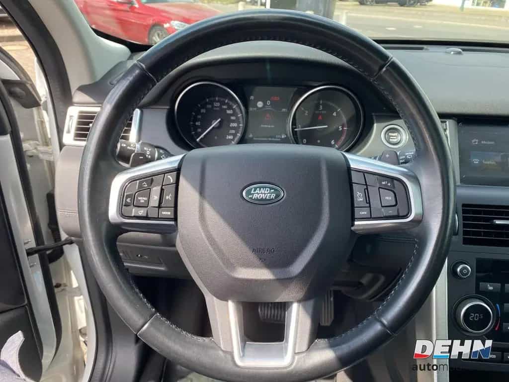 Land Rover Discovery Sport AWD 2.0 TD4 SE Pano Bi-Xenon SHZ 04/2018-photo-19