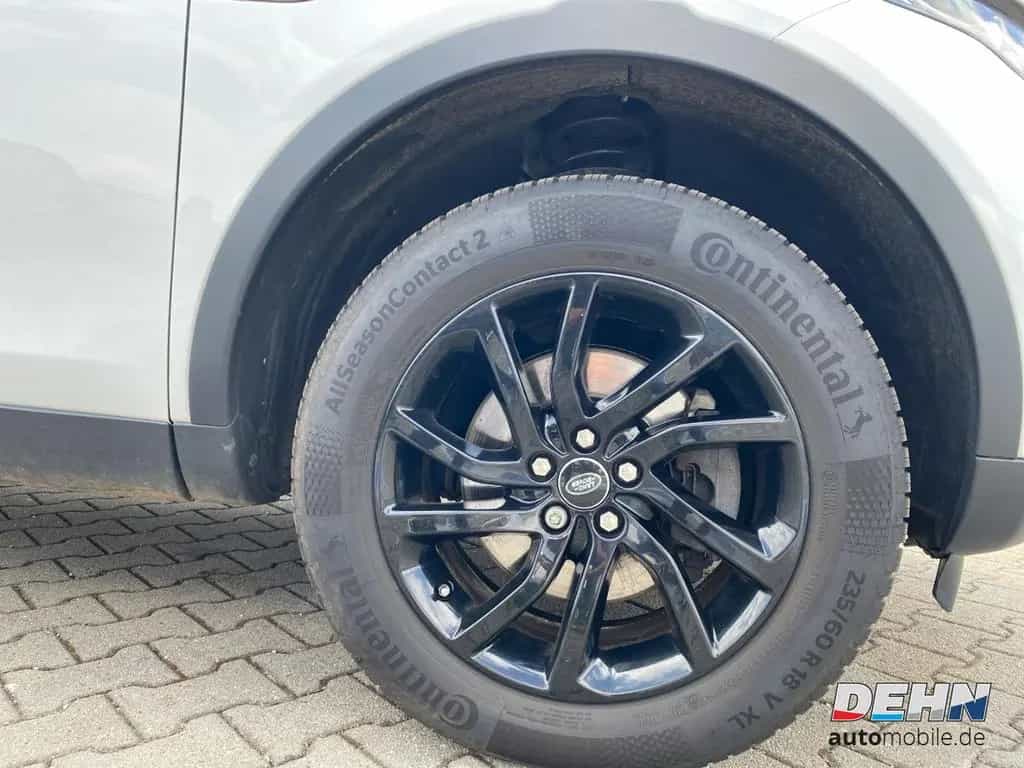Land Rover Discovery Sport AWD 2.0 TD4 SE Pano Bi-Xenon SHZ 04/2018-photo-5