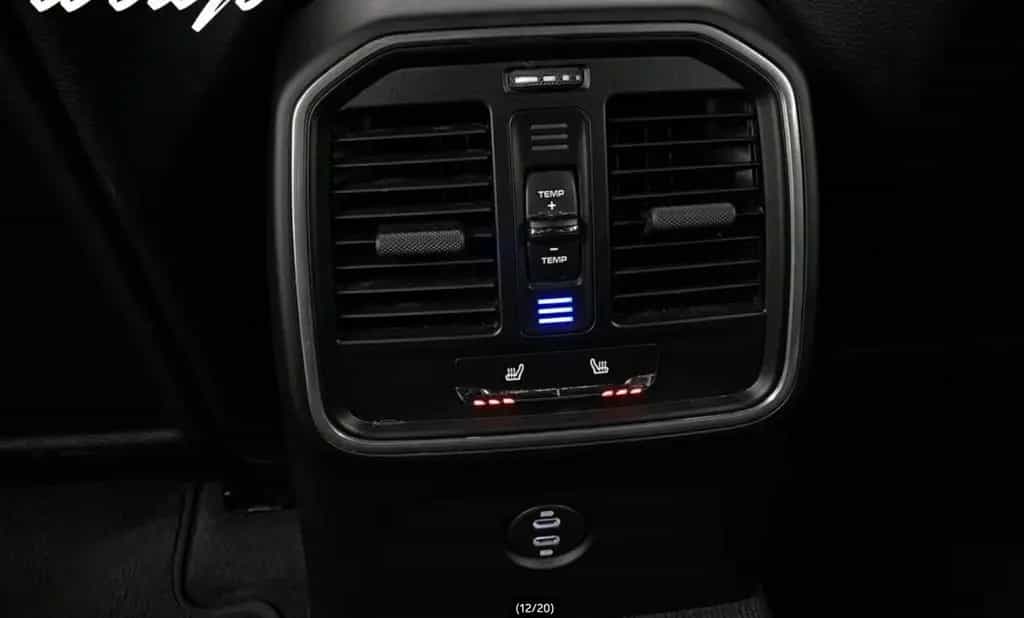 Porsche Macan STANDHEIZUNG*KAMERA*L-HEIZBAR 10/2022-photo-11