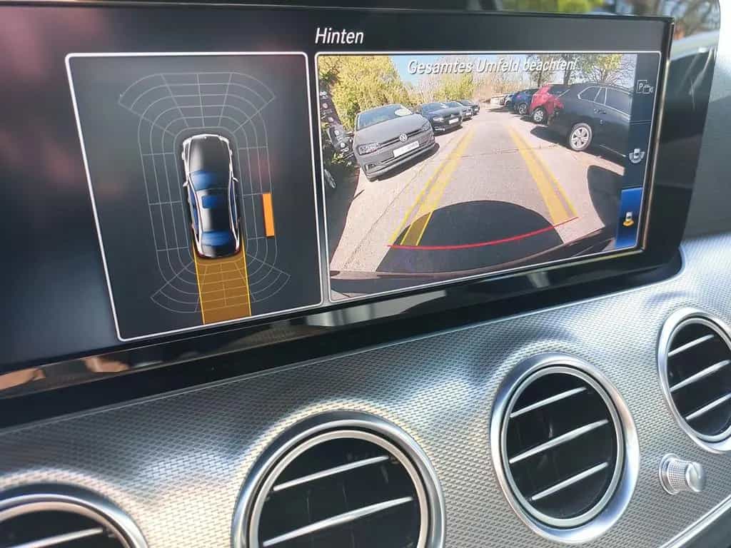 Mercedes-Benz E-Class 220 E Limousine E 220 d 4Matic 10/2019-photo-13