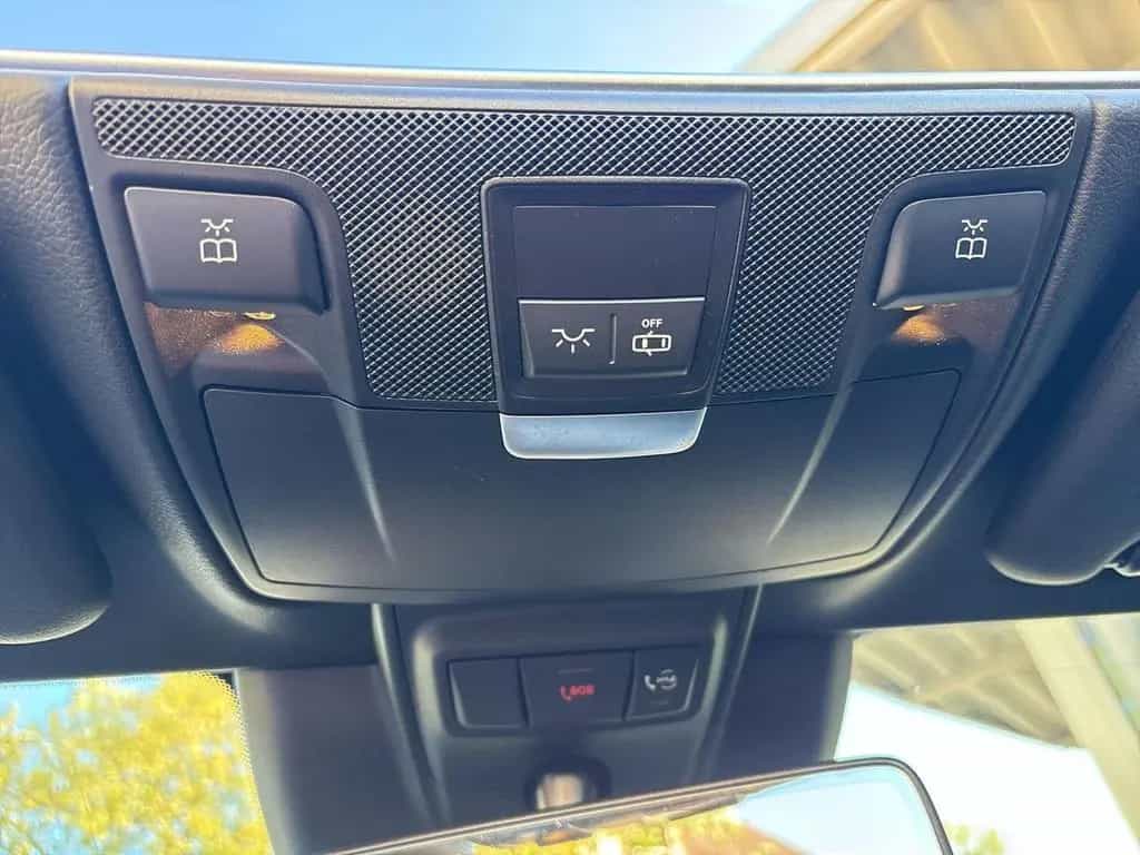 Mercedes-Benz C-Class 300 AMG ACC BURM SCARF BEAM 02/2019-photo-16