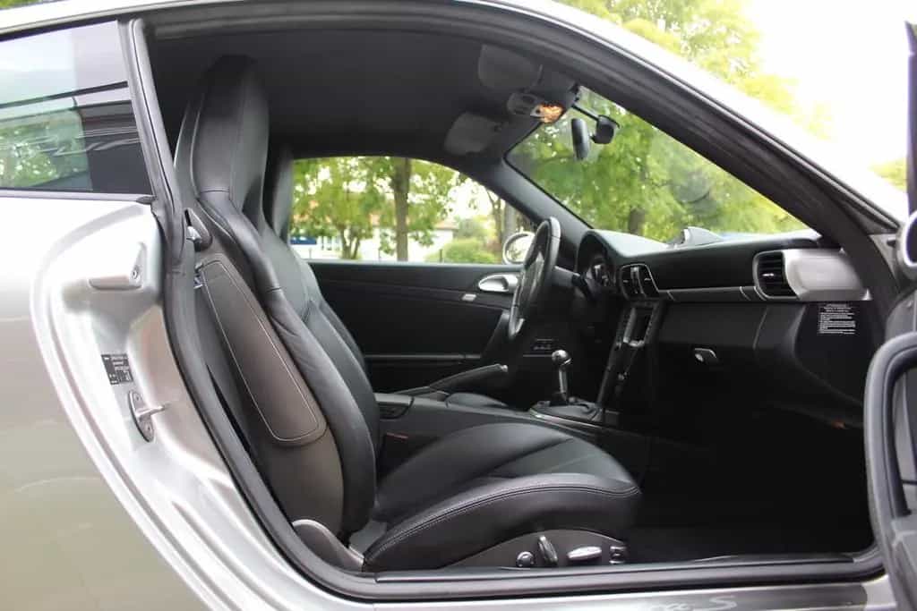 Porsche 911 Carrera S Coupe 08/2005-photo-23