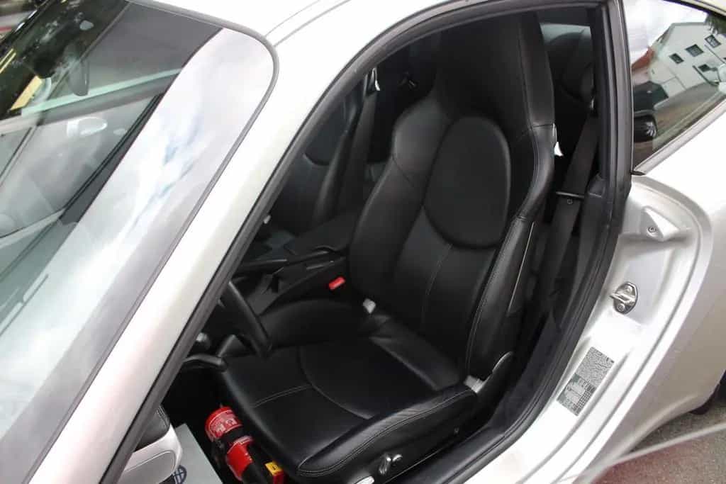 Porsche 911 Carrera S Coupe 08/2005-photo-28