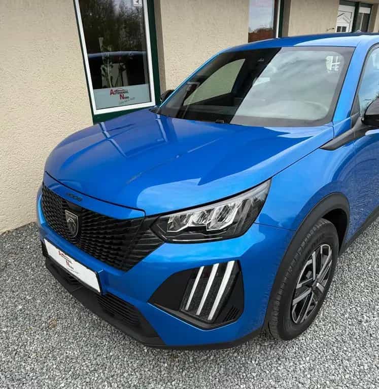 Peugeot 2008 Active Rückfahrkamera PDC Klima Tüv Neu 01/2024-photo-1