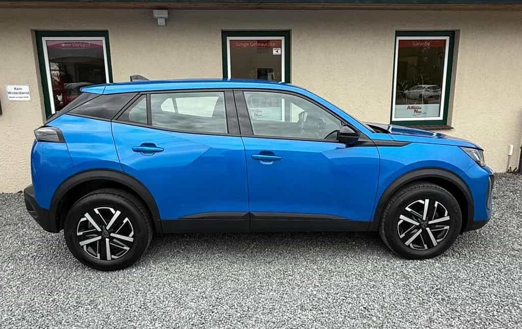 Peugeot 2008 Active Rückfahrkamera PDC Klima Tüv Neu 01/2024-photo-24