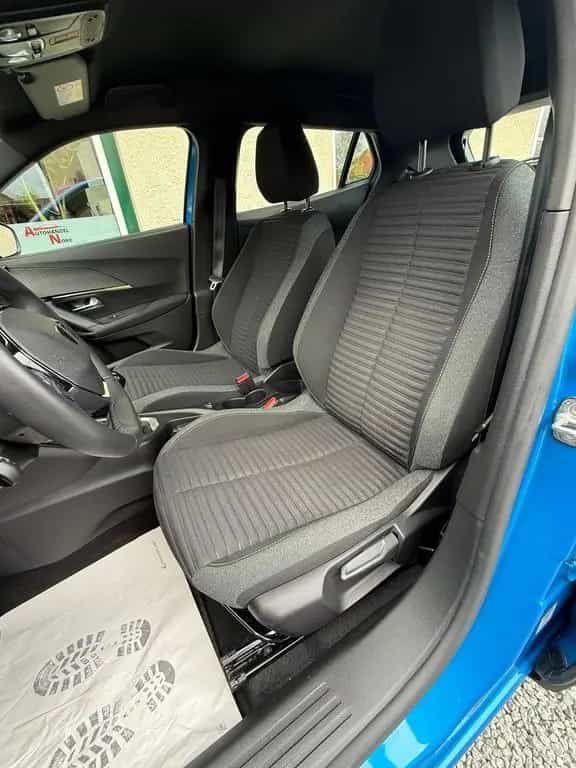 Peugeot 2008 Active Rückfahrkamera PDC Klima Tüv Neu 01/2024-photo-6
