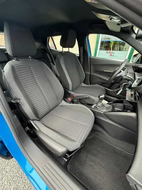 Peugeot 2008 Active Rückfahrkamera PDC Klima Tüv Neu 01/2024-photo-7