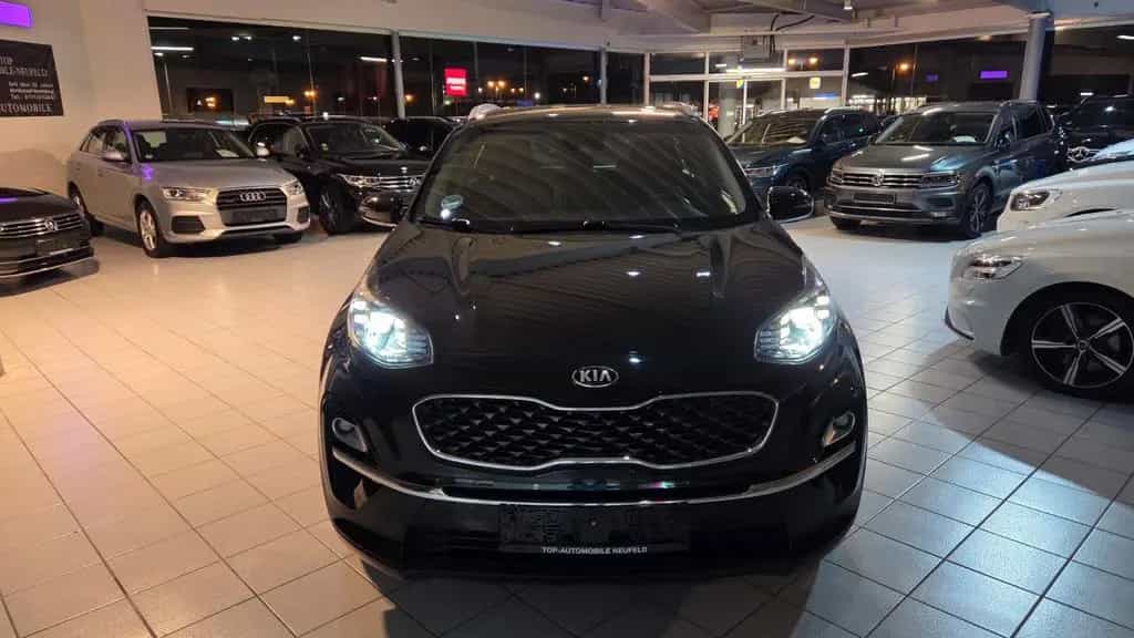 Kia Sportage Dream Team-AHK+LEDER+LED+KAM+NAV+KLIMAU 08/2019-photo-6