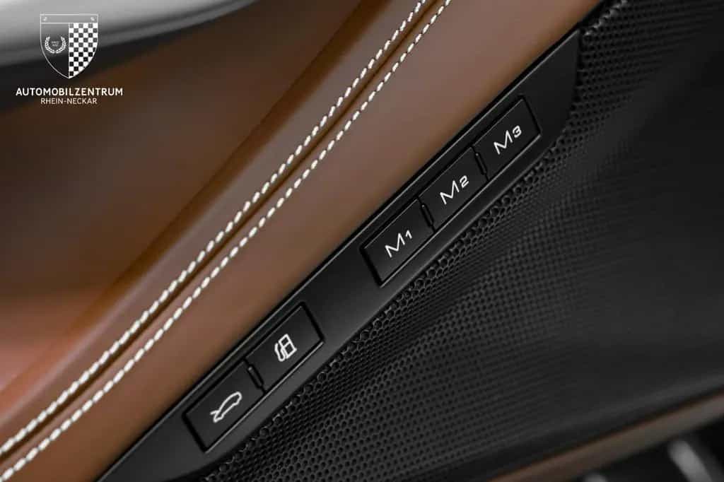Ferrari F8 Tributo FullCarbon/TwoTone/Lift/360Kam/ADAS 12/2020-photo-34