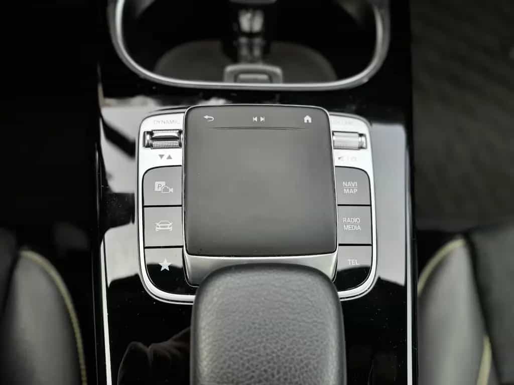 Mercedes-Benz A 250 AMG*Edition 1*Night-Paket*LED*ALCANTARA 10/2018-photo-21