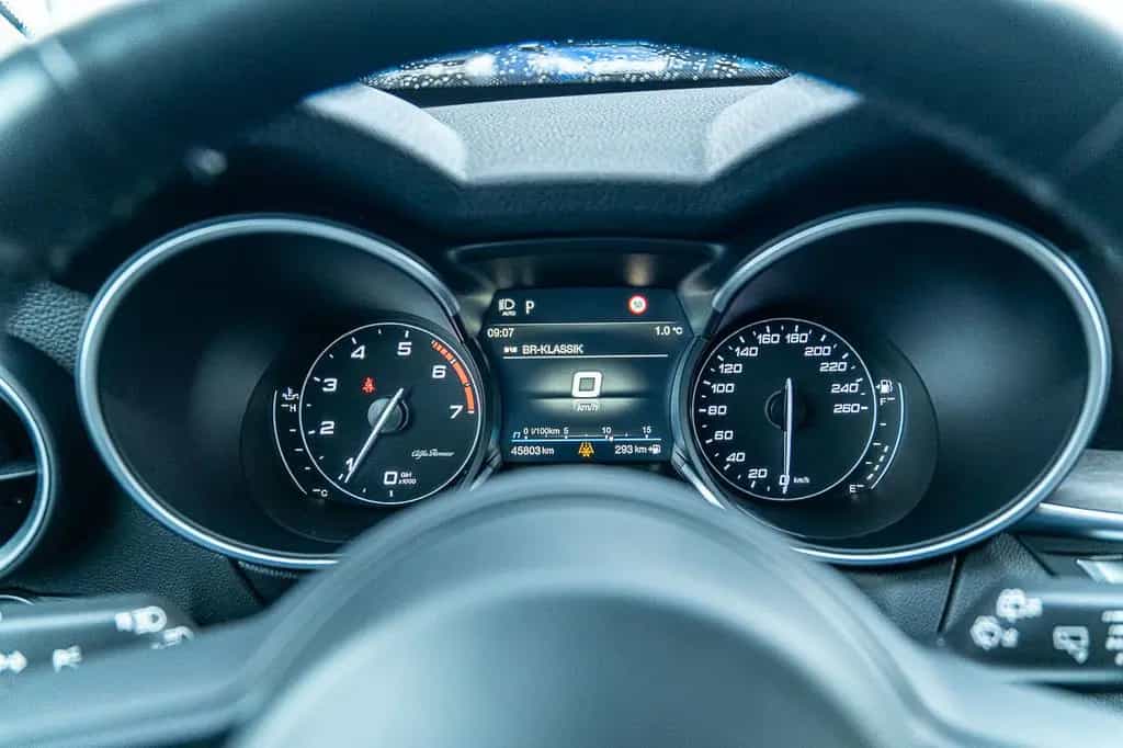 Alfa Romeo Stelvio Ti 2.0 Turbo 16V 206kW (280 PS) AT8 - 07/2022-photo-17