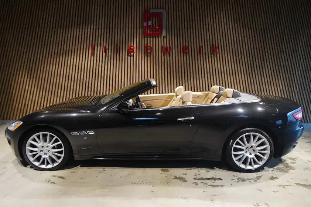 Maserati GranCabrio 4.7 V8 Automatik-1 HD-U-frei- 55 TKM 02/2013-photo-19