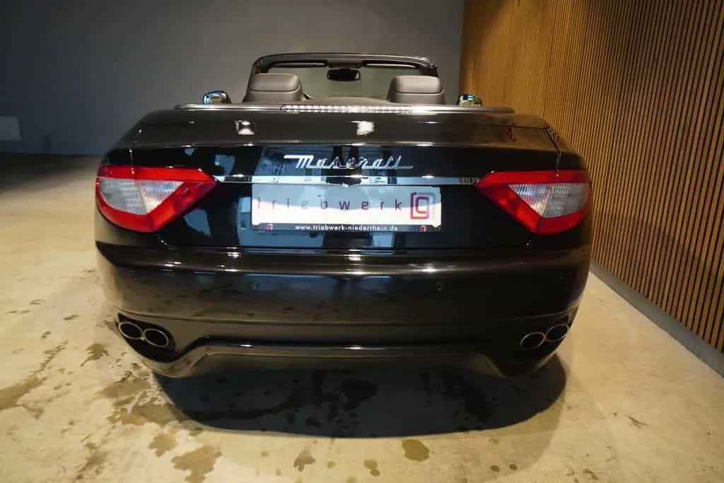 Maserati GranCabrio 4.7 V8 Automatik-1 HD-U-frei- 55 TKM 02/2013-photo-20