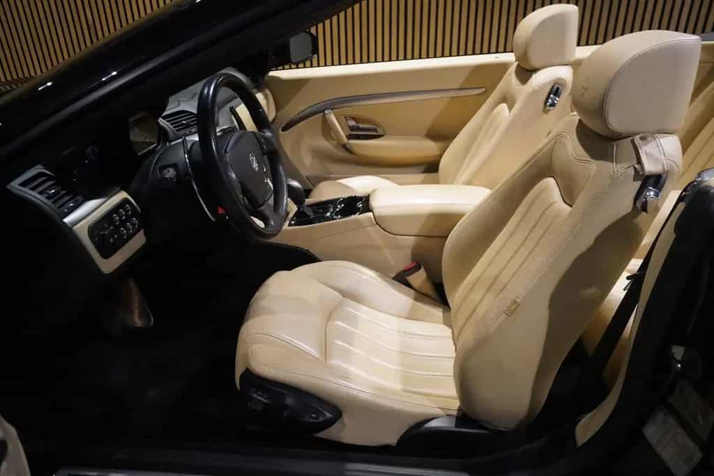 Maserati GranCabrio 4.7 V8 Automatik-1 HD-U-frei- 55 TKM 02/2013-photo-6