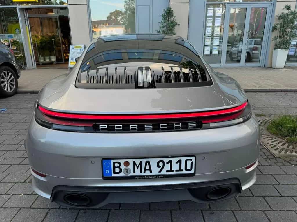 Porsche 992.2 Carrera Coupé Carrera 01/2025-photo-5