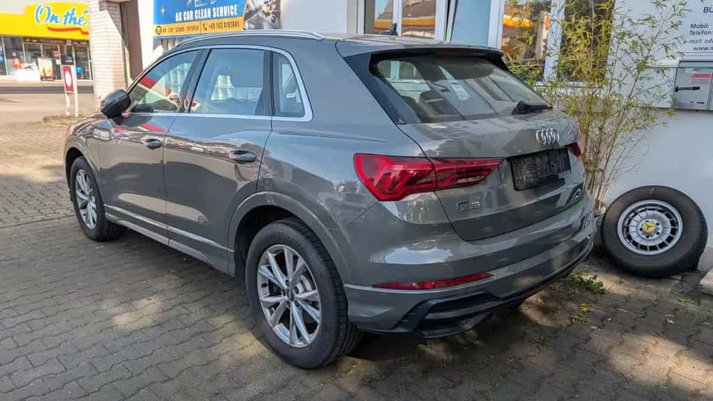 Audi Q3 40 TFSI quattro S line 04/2019-photo-1