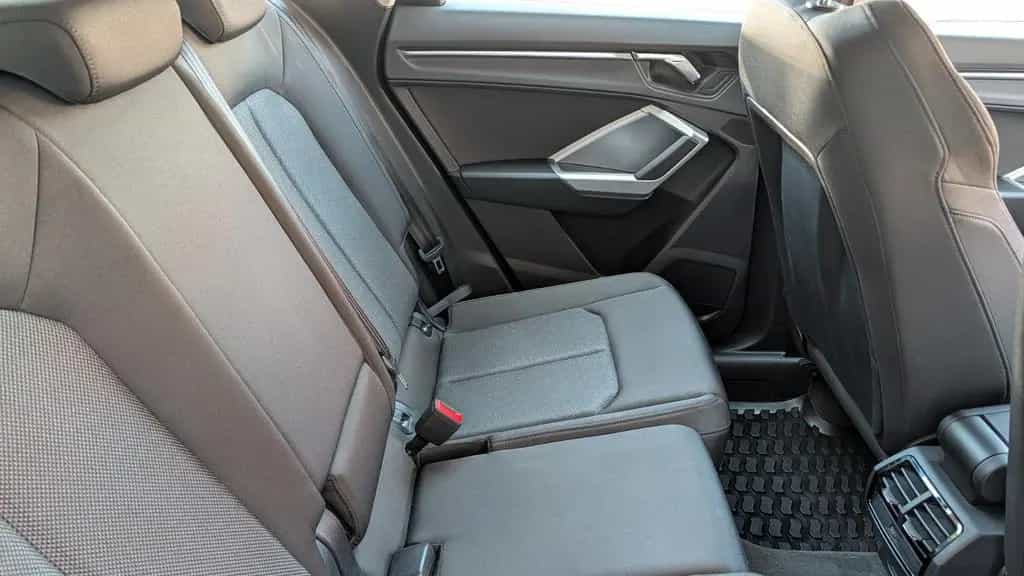 Audi Q3 40 TFSI quattro S line 04/2019-photo-17