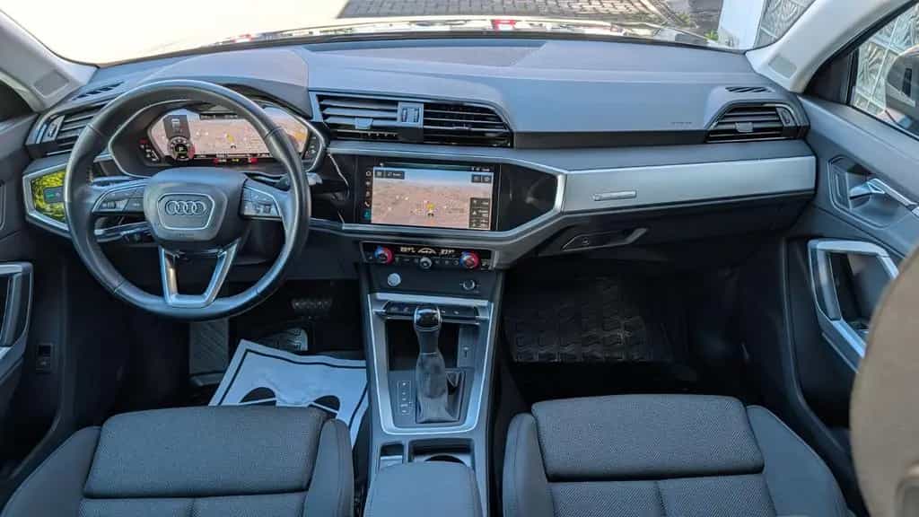 Audi Q3 40 TFSI quattro S line 04/2019-photo-18