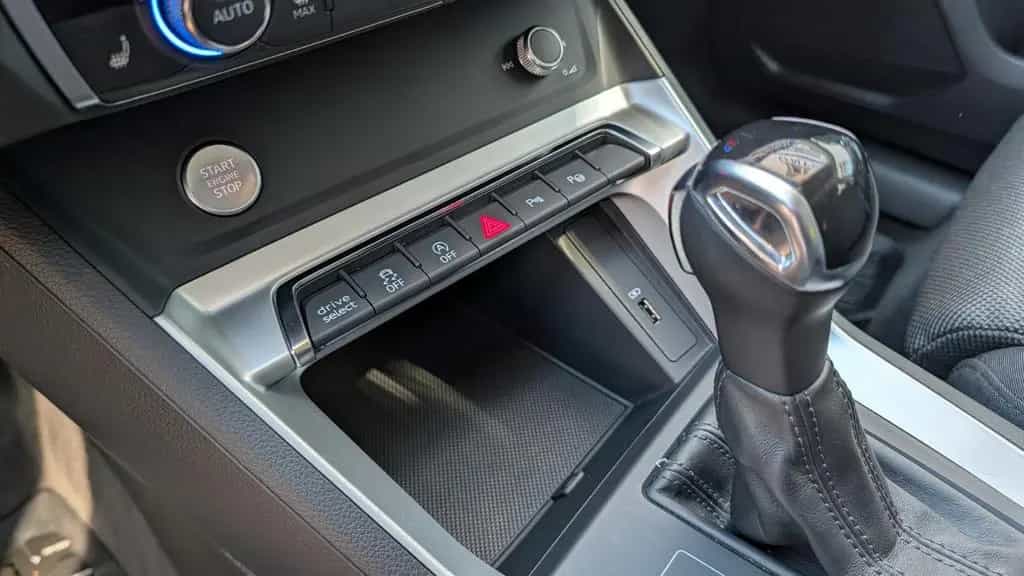 Audi Q3 40 TFSI quattro S line 04/2019-photo-28