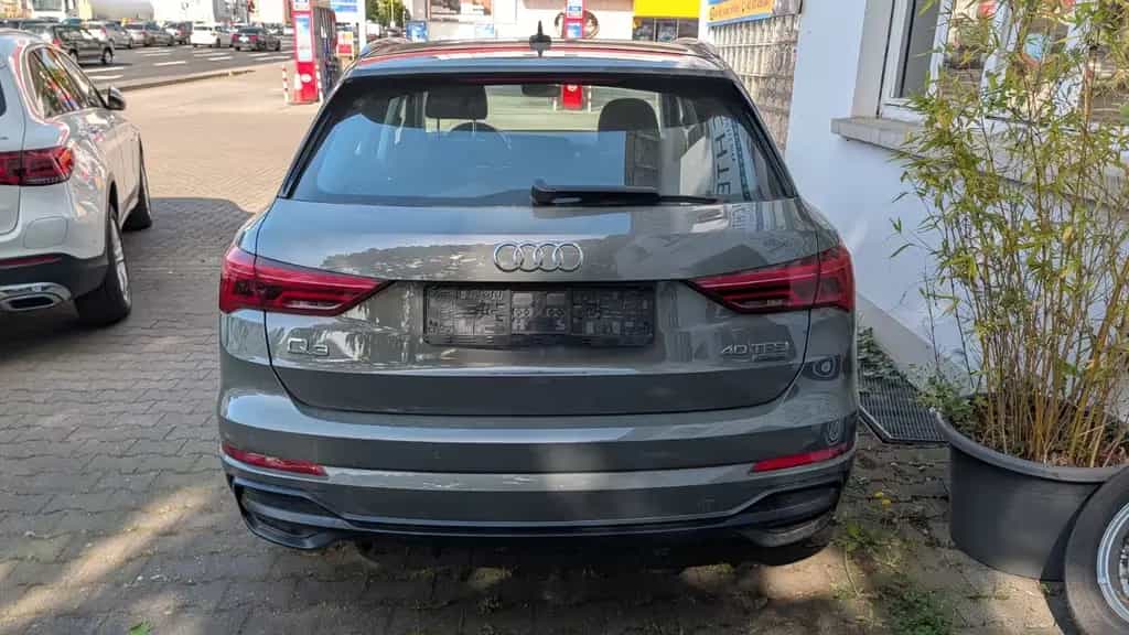 Audi Q3 40 TFSI quattro S line 04/2019-photo-3