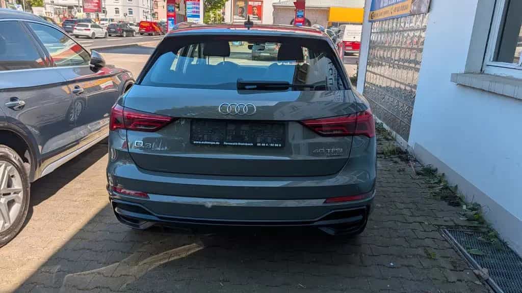 Audi Q3 40 TFSI quattro S line 04/2019-photo-9