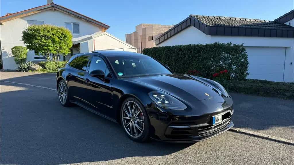 Porsche Panamera 4 Sport Turismo - APPROVED 06/2018-photo-0