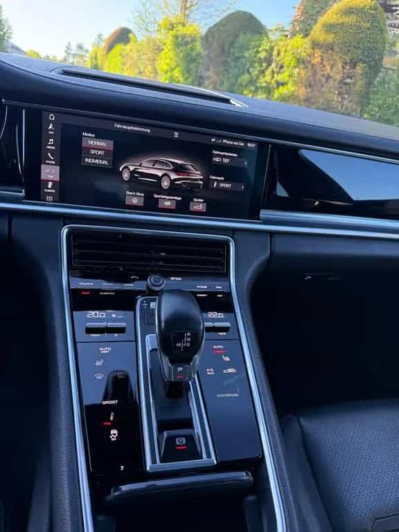 Porsche Panamera 4 Sport Turismo - APPROVED 06/2018-photo-6