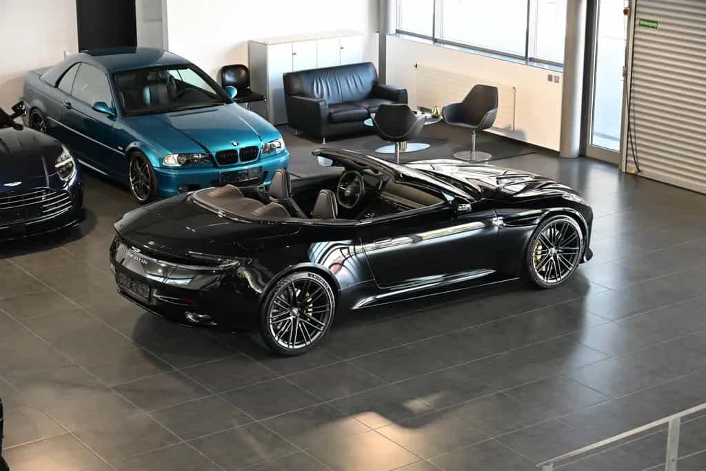 Aston Martin DB12 Volante/Onyx Black/B&W/Inspire Monotone 04/2026-photo-15