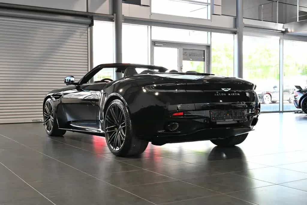 Aston Martin DB12 Volante/Onyx Black/B&W/Inspire Monotone 04/2026-photo-22