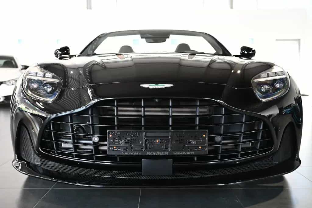 Aston Martin DB12 Volante/Onyx Black/B&W/Inspire Monotone 04/2026-photo-3